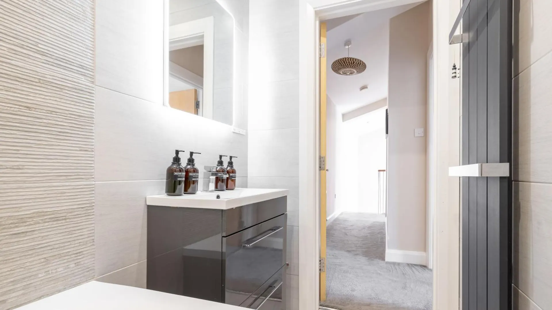 Apartment Belfast Quarters- Whitehall Sq United Kingdom